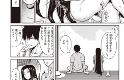 【エロ漫画】主人公と男女の関係になってしまったムチムチおばさん…満更でもない彼女は彼とディープキスしたり、乳首責めさせたりし、中出しセックスまでもさせる！【TANABE:たわわ慕情】